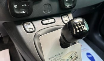FIAT PANDA CROSS HYBRID pieno