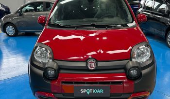 FIAT PANDA CROSS HYBRID pieno