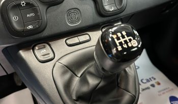 FIAT PANDA CROSS HYBRID pieno