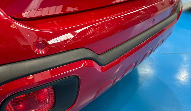 FIAT PANDA CROSS HYBRID pieno