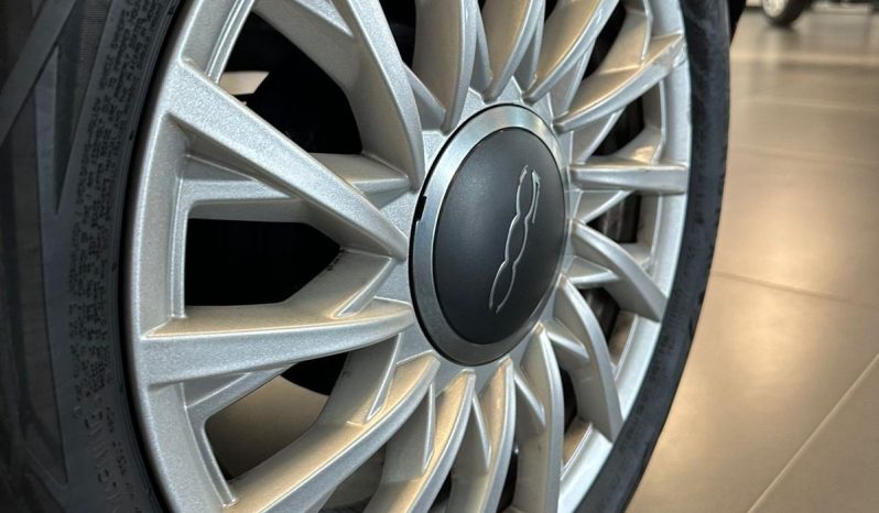 FIAT 500 DOLCEVITA 1.0 HYBRID pieno