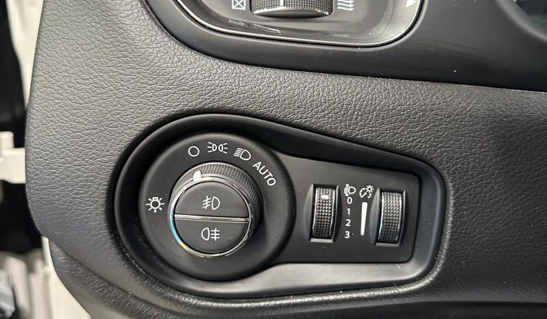 JEEP RENEGADE LIMITED DIESEL pieno