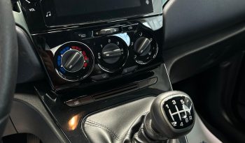 LANCIA YPSILON HYBRID PLATINO pieno