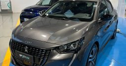 Peugeot 208 Allure Pack PureTech BENZINA