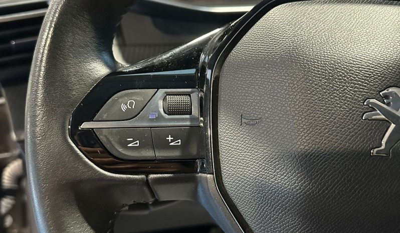 Peugeot 208 Allure Pack PureTech BENZINA pieno