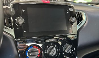 LANCIA Y HYBRID PLATINO pieno