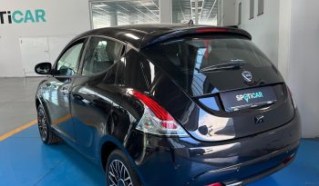 LANCIA Y HYBRID PLATINO pieno