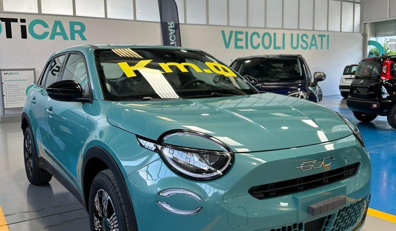 FIAT 600 HYBRID ICON pieno