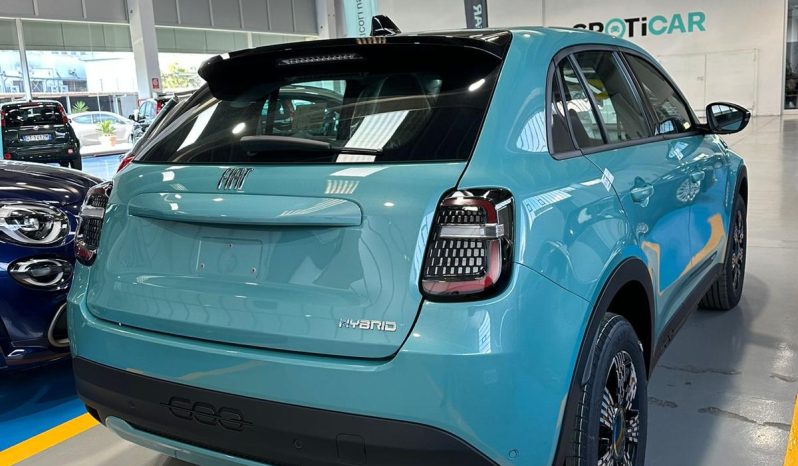 FIAT 600 HYBRID ICON pieno