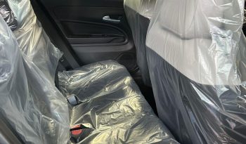 FIAT 600 HYBRID ICON pieno