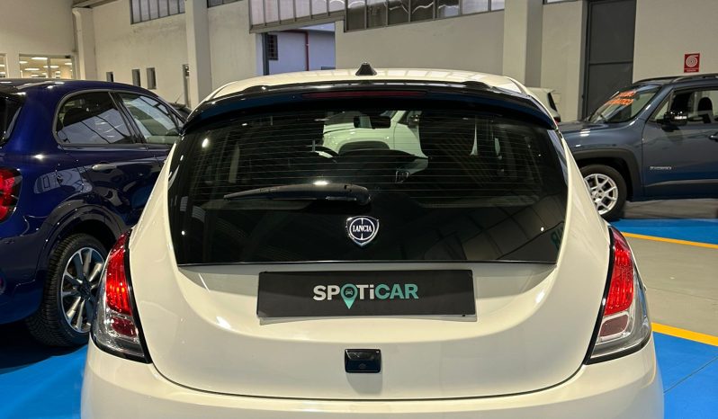 LANCIA YPSILON PLATINO BENZINA/HYBRID pieno