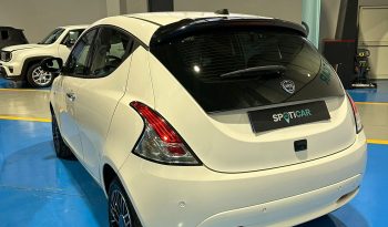 LANCIA YPSILON PLATINO BENZINA/HYBRID pieno