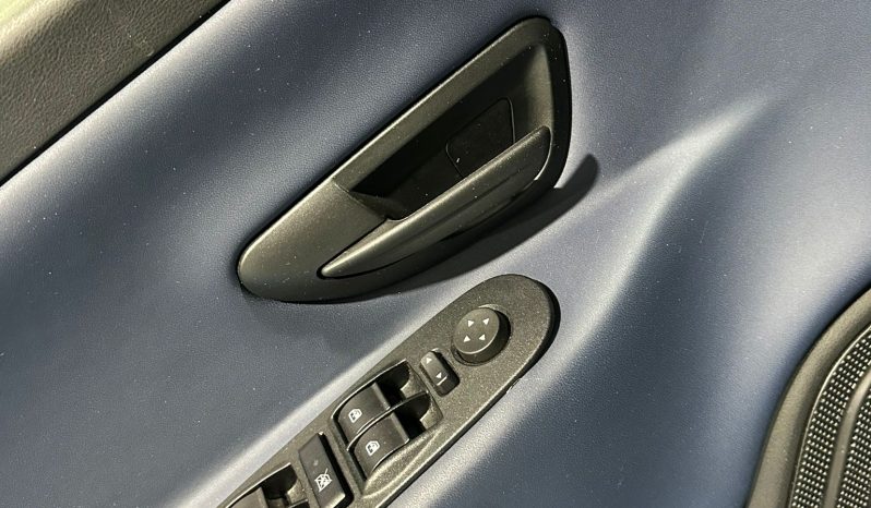 LANCIA YPSILON PLATINO BENZINA/HYBRID pieno