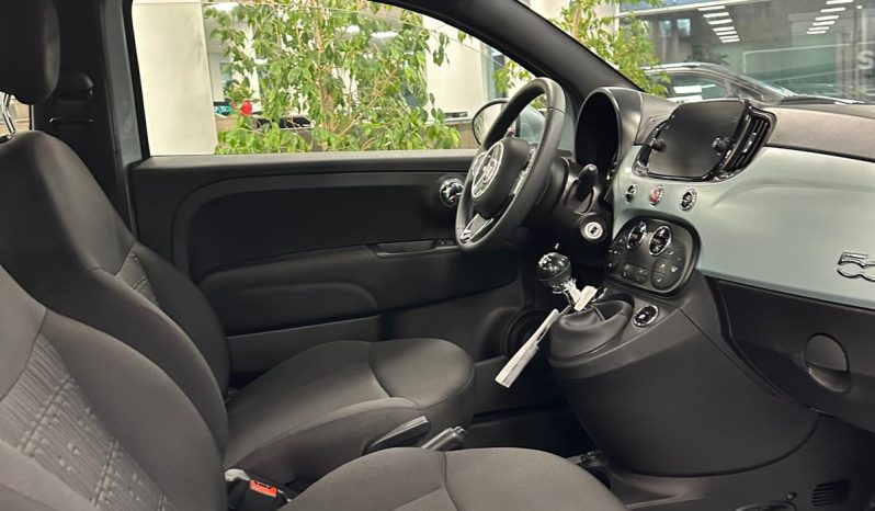 FIAT 500 Dolcevita Hybrid – Eleganza, tecnologia e risparmio! pieno