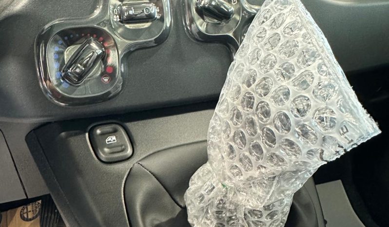 FIAT PANDINA ICON HYBRID 2025 pieno