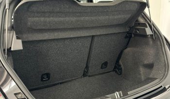 Lancia Ypsilon 1.0 Hybrid 70 CV – Eleganza e Innovazione in un’unica city car pieno