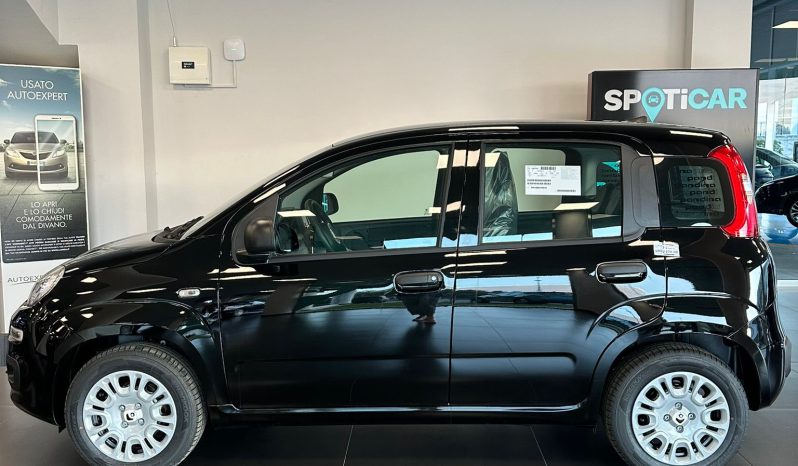 FIAT Panda Hybrid 70CV – KM 0, pronta consegna! pieno
