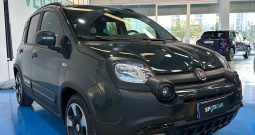 Pandina Cross Hybrid – Lo stile italiano si tinge di Verde Foresta