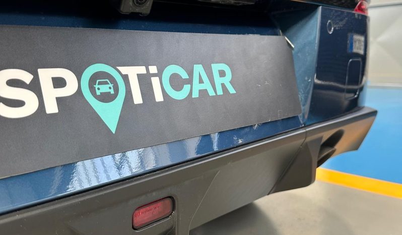 La Nuova Ypsilon LX Hybrid 2025: innovazione e classe pieno