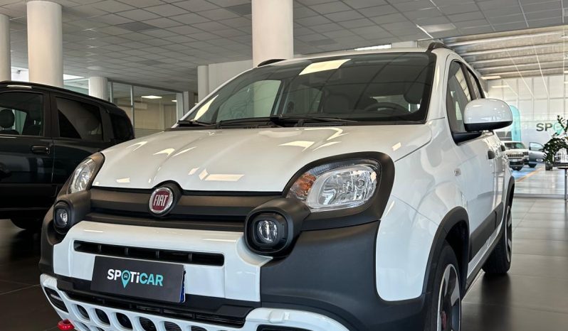 FIAT Panda CROSS 1.0 Hybrid 70 CV – 2024 pieno