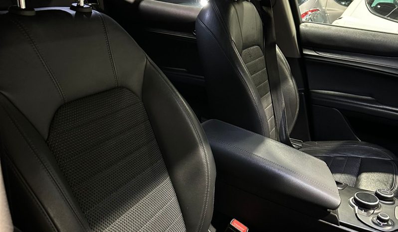 Alfa Romeo Stelvio Q4 210 CV Executive – Super Occasione! pieno