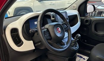 FIAT Pandina Cross 2025 Rosso Passione – Solo 11.000 km! pieno