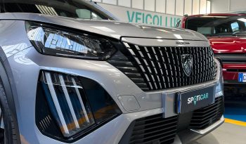Peugeot 2008 2025 • Allure • 1.2 Benzina pieno