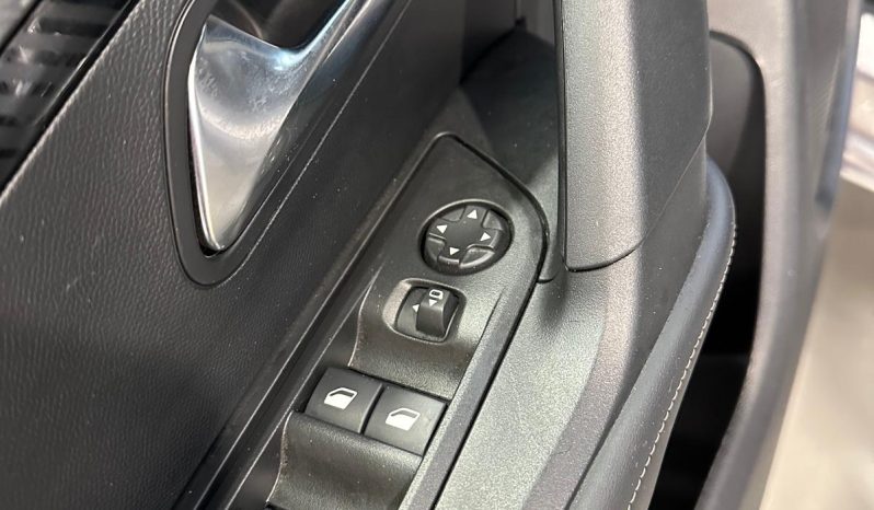 Peugeot 2008 2025 • Allure • 1.2 Benzina pieno