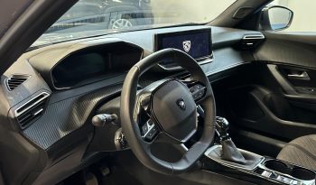 Peugeot 2008 2025 • Allure • 1.2 Benzina pieno