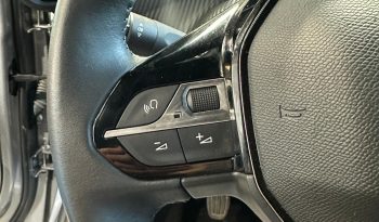 Peugeot 2008 2025 • Allure • 1.2 Benzina pieno