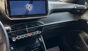 Peugeot 2008 2025 • Allure • 1.2 Benzina pieno