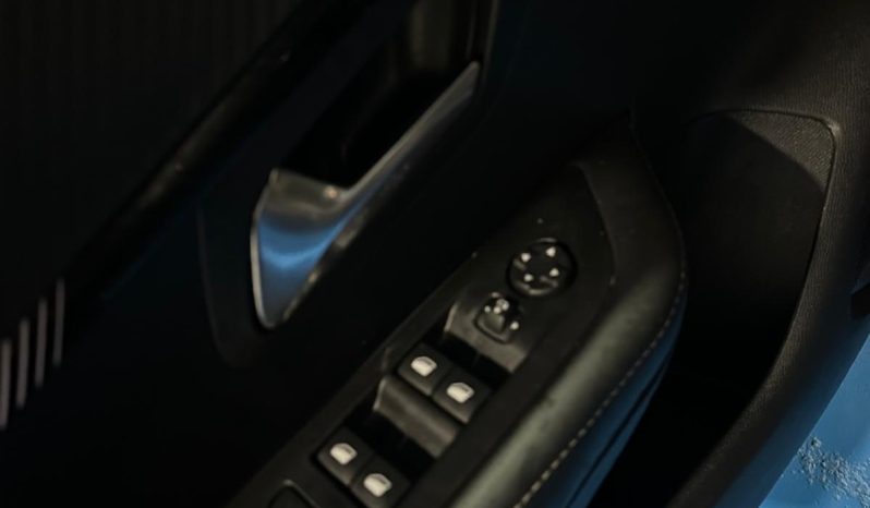 Peugeot 208 100CV Benzina – Allure Pack – Full Optional – 2025 pieno