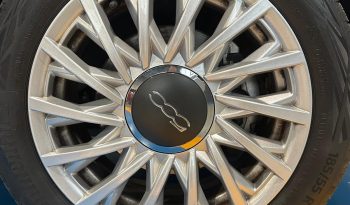 FIAT 500 Dolcevita – L’eleganza che si guida pieno