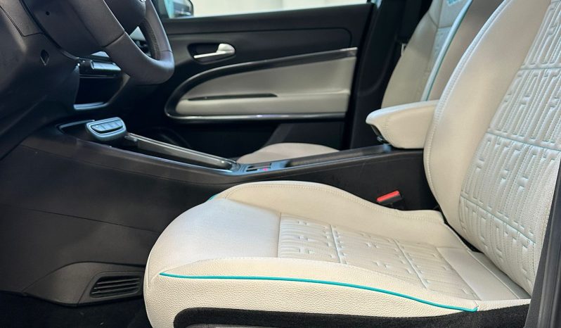 FIAT 600 Hybrid La Prima – Il SUV compatto più esclusivo di FIAT pieno