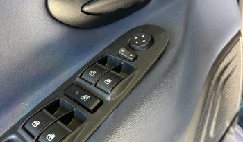 Ypsilon 1.0 Hybrid Platino – Full optional, 34.000 km certificati pieno