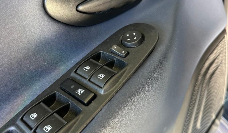 Ypsilon 1.0 Hybrid Platino – Full optional, 34.000 km certificati pieno