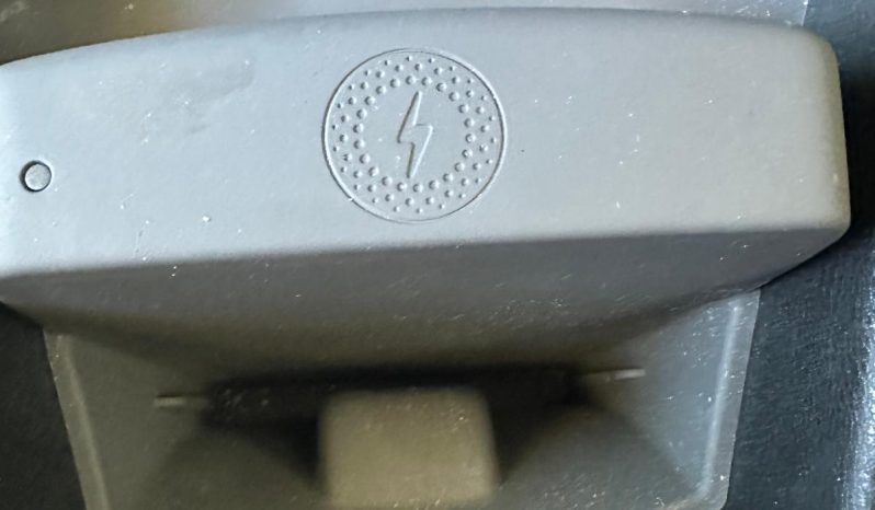 Ypsilon 1.0 Hybrid Platino – Full optional, 34.000 km certificati pieno