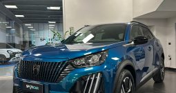 Peugeot 2008 1.2 PureTech Allure – Blu Obsession | 2025