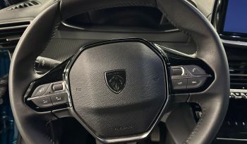 Peugeot 2008 1.2 PureTech Allure – Blu Obsession | 2025 pieno