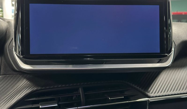 Peugeot 2008 1.2 PureTech Allure – Blu Obsession | 2025 pieno