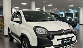 FIAT PANDA CROSS 1.0 HYBRID 70 CV 2024 – ICONA CROSSOVER, EFFICIENTE E PRONTA SUBITO pieno
