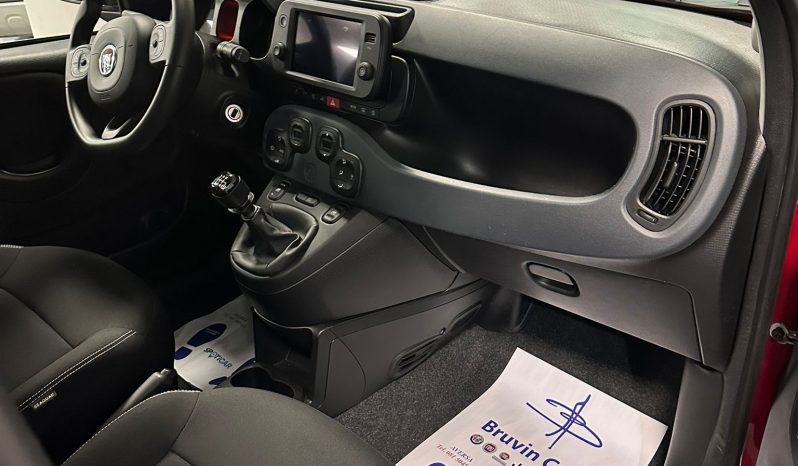 FIAT PANDA CROSS 1.0 HYBRID 70 CV 2024 – GRINTA CROSS, POCHI KM E PRONTA SUBITO pieno