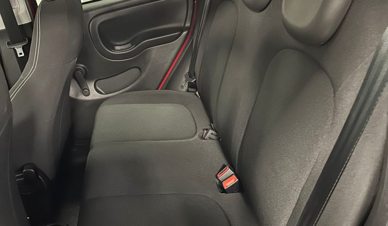 FIAT PANDA CROSS 1.0 HYBRID 70 CV 2024 – GRINTA CROSS, POCHI KM E PRONTA SUBITO pieno