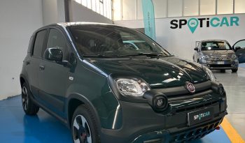 FIAT PANDA CROSS 1.0 HYBRID 70 CV 2024 – VERDE FORESTA, POCHI KM E PRONTA SUBITO pieno