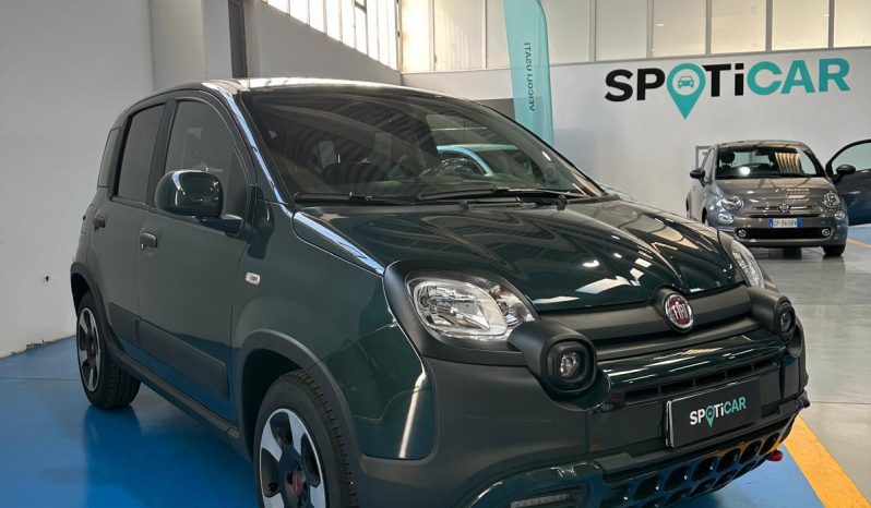 FIAT PANDA CROSS 1.0 HYBRID 70 CV 2024 – VERDE FORESTA, POCHI KM E PRONTA SUBITO pieno