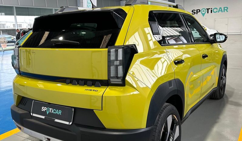 Fiat Grande Panda Hybrid La Prima 110 CV – KM 0 – 2025 pieno