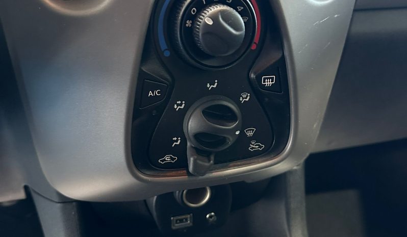 Peugeot 108 Active 1.0 Benzina – Perfetta Neopatentati pieno