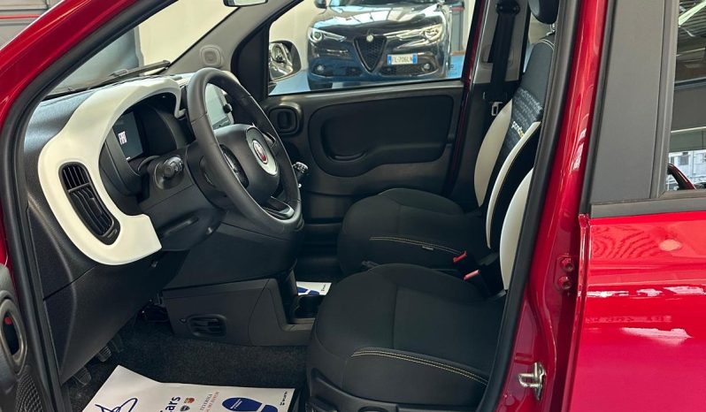 Nuova FIAT PANDINA CROSS Hybrid – 11.000 km – Full ADAS pieno