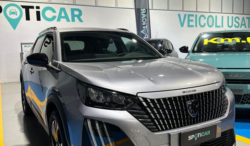 Peugeot 2008 Allure 2025 – 1.2 Benzina 100CV | 13.000 km | Full Optional pieno