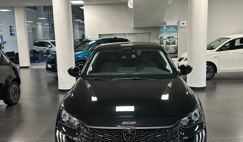 Peugeot 208 2025 1.2 PureTech 100CV Allure Pack – Full Optional pieno